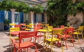 Hotel De La Fontaine